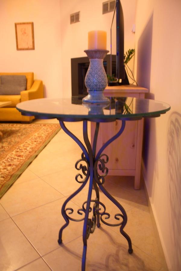 Iro'S House Daire Anabolu Dış mekan fotoğraf